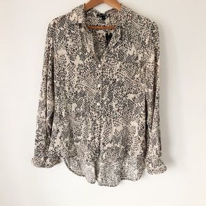 NWOT VELVET HEART Animal Print Blouse Size S